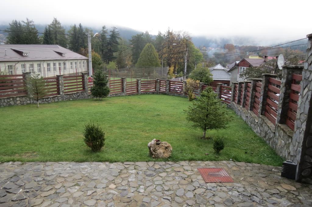 Vila Piano Buşteni Екстериор снимка