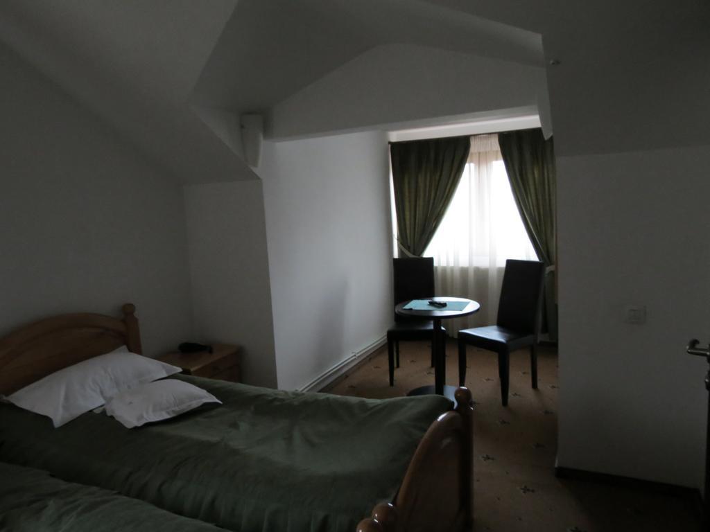 Vila Piano Buşteni Екстериор снимка